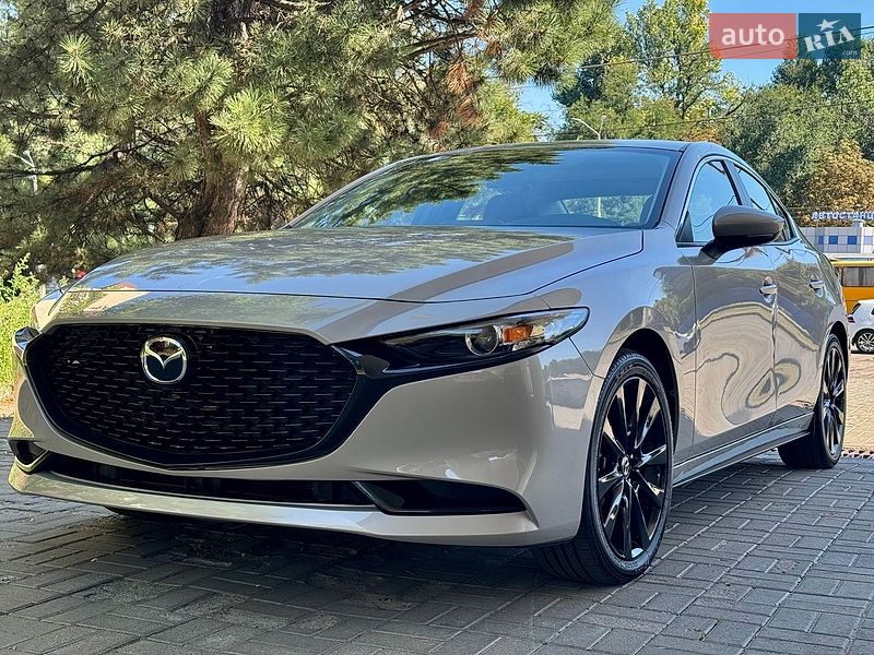 Седан Mazda 3 2026 в Днепре Седан Mazda 3 2026 в Днепре