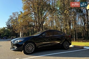 Седан Mazda 3 2018 в Харькове