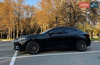Седан Mazda 3 2018 в Харькове