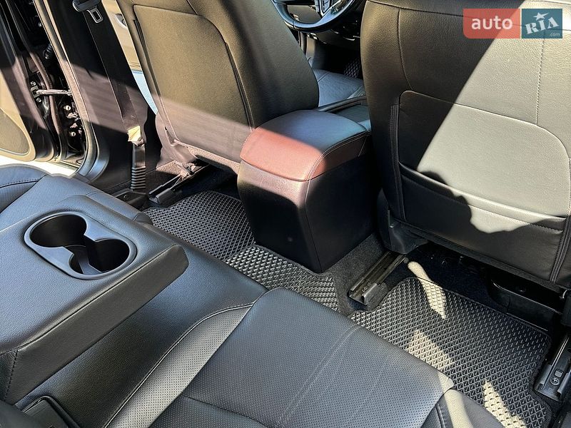 Седан Mazda 3 2018 в Харькове