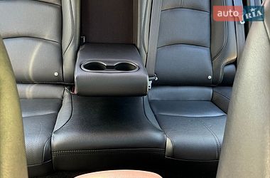 Седан Mazda 3 2018 в Харькове