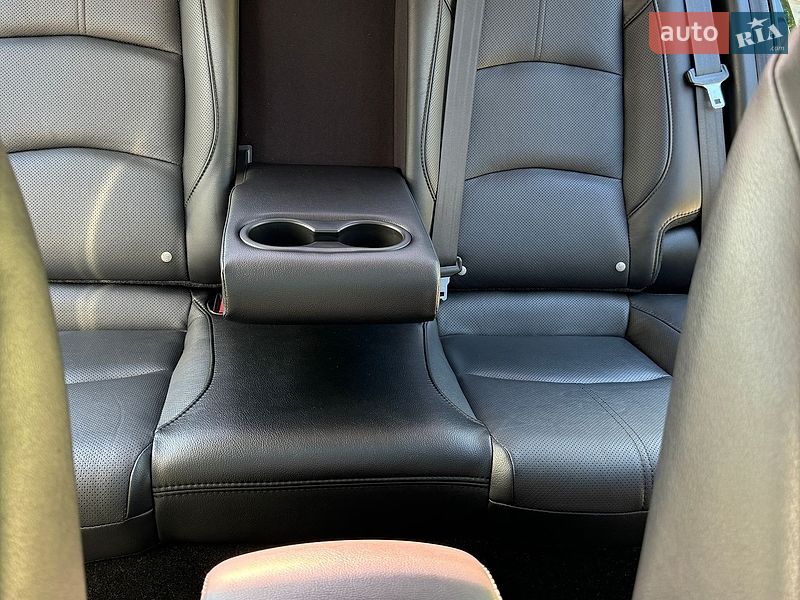 Седан Mazda 3 2018 в Харькове