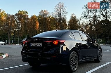 Седан Mazda 3 2018 в Харькове