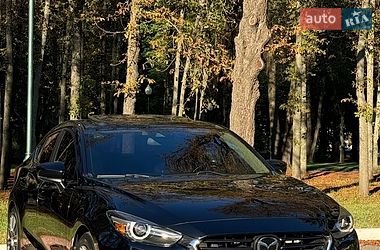 Седан Mazda 3 2018 в Харькове