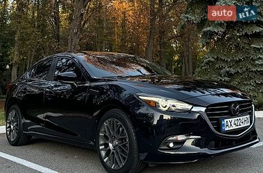 Седан Mazda 3 2018 в Харькове