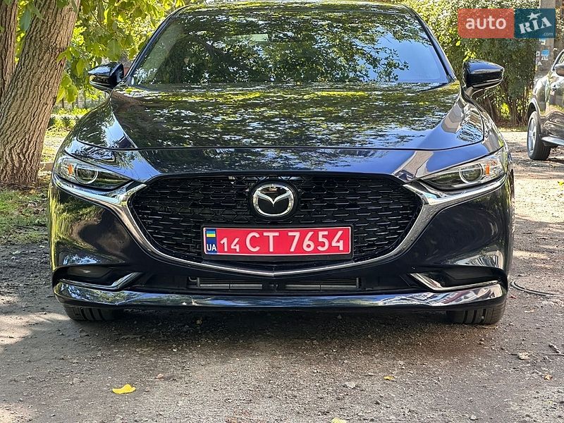 Седан Mazda 3 2021 в Днепре