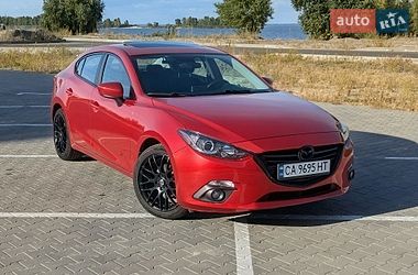 Седан Mazda 3 2014 в Черкасах