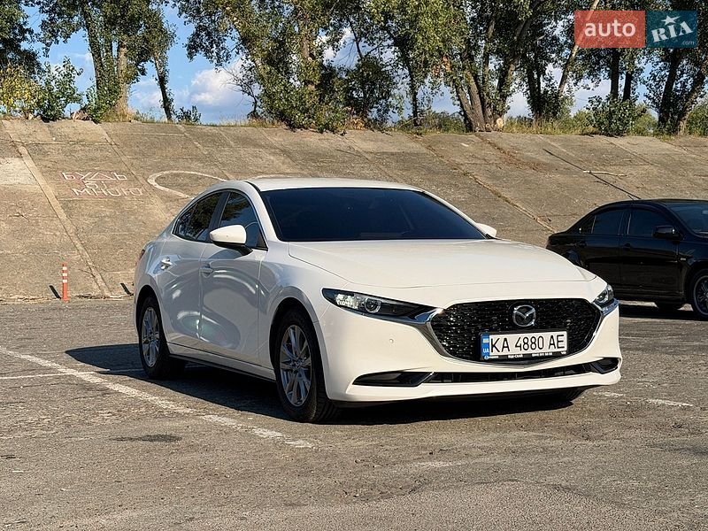 Mazda 3 2019