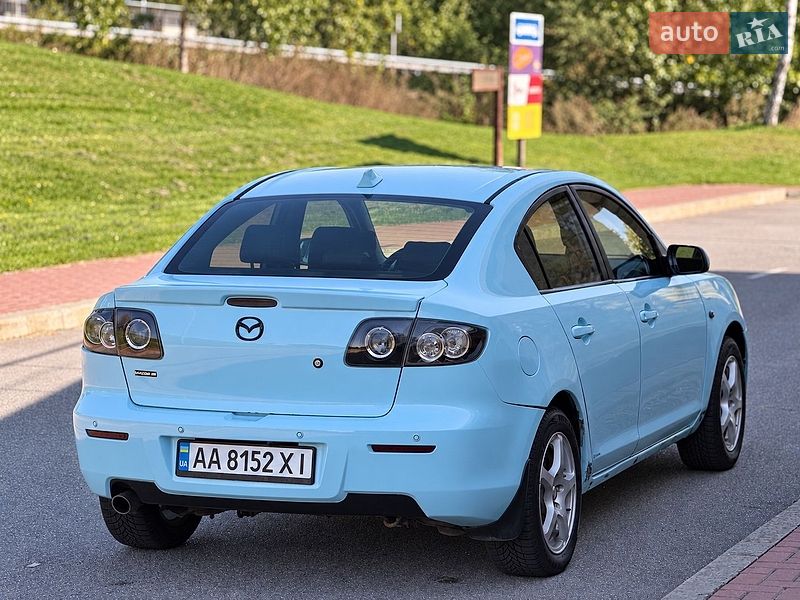 Седан Mazda 3 2004 в Броварах