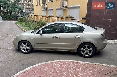 Седан Mazda 3 2005 в Киеве