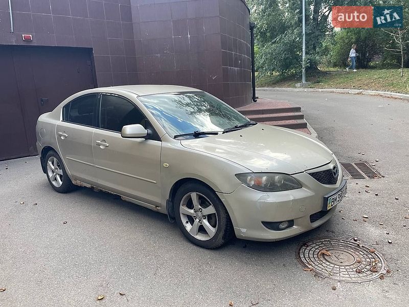 Седан Mazda 3 2005 в Киеве