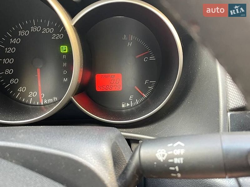 Седан Mazda 3 2005 в Киеве