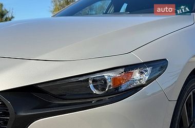 Хетчбек Mazda 3 2024 в Рівному