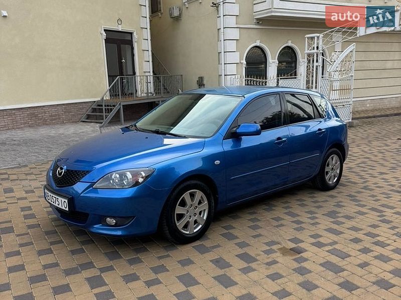 Хэтчбек Mazda 3 2005 в Могилев-Подольске