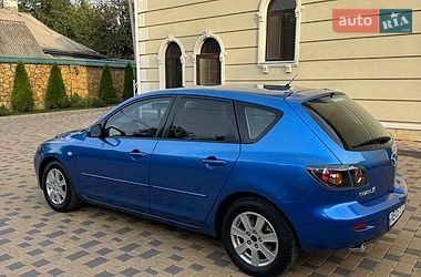 Хэтчбек Mazda 3 2005 в Могилев-Подольске