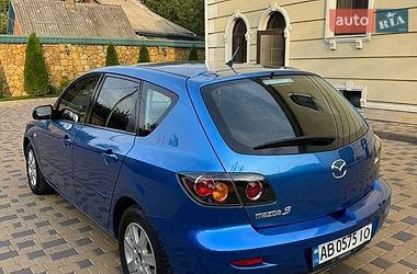 Хэтчбек Mazda 3 2005 в Могилев-Подольске