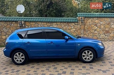Хэтчбек Mazda 3 2005 в Могилев-Подольске