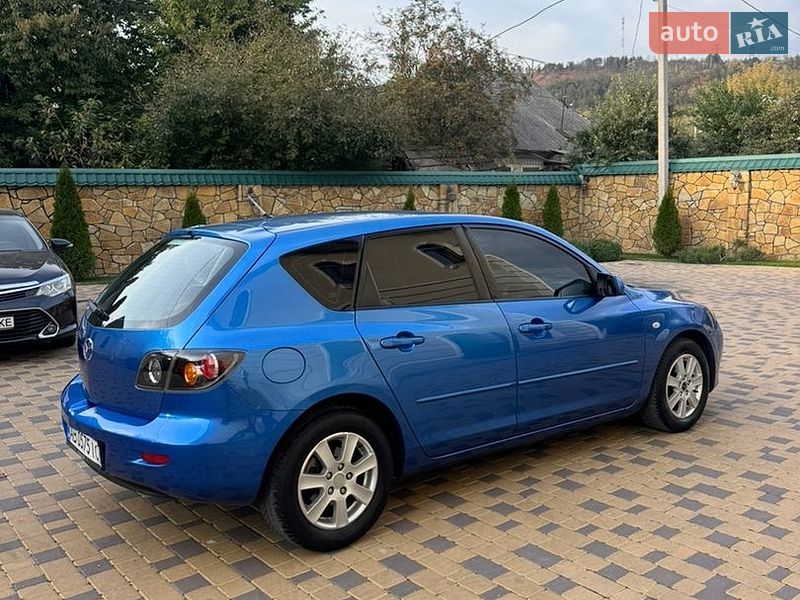 Хэтчбек Mazda 3 2005 в Могилев-Подольске