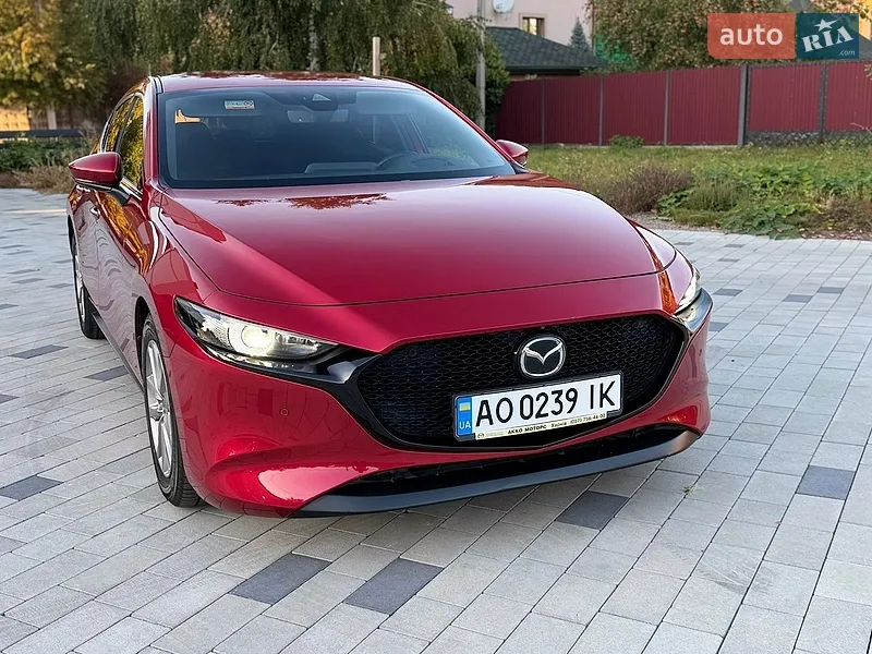 Mazda 3 2019