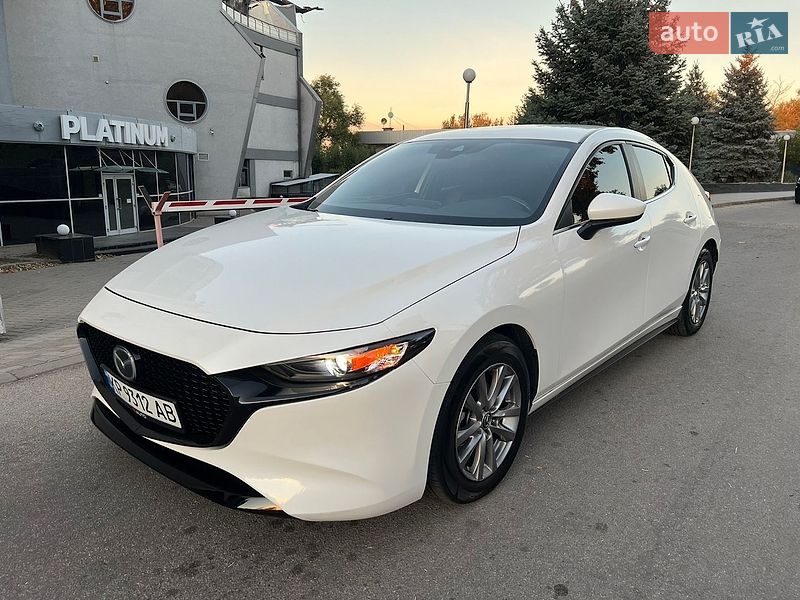 Mazda 3 2019