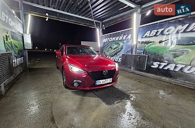 Седан Mazda 3 2014 в Ровно