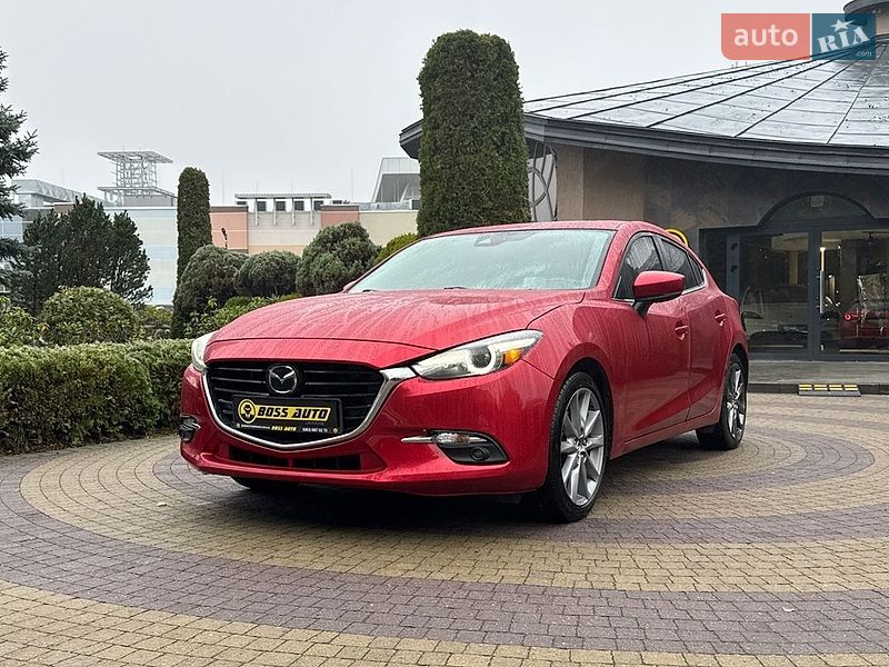 Хэтчбек Mazda 3 2017 в Львове