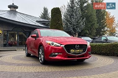 Хэтчбек Mazda 3 2017 в Львове