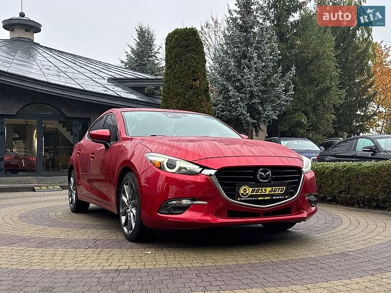 Хэтчбек Mazda 3 2017 в Львове