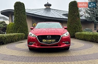 Хэтчбек Mazda 3 2017 в Львове