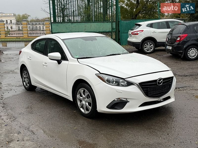 Mazda 3 2015
