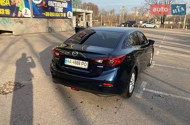 Седан Mazda 3 2015 в Києві