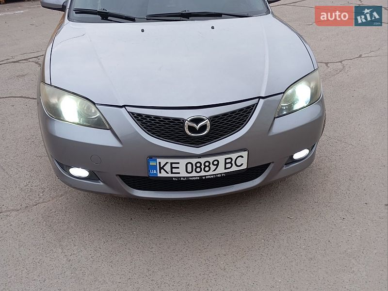 Седан Mazda 3 2005 в Кривому Розі