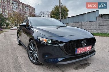 Mazda 3  2023