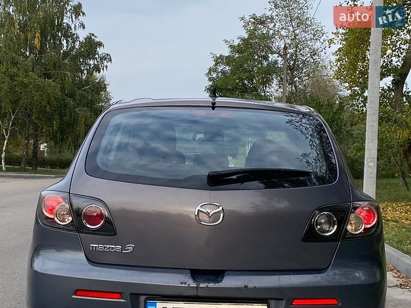 Хэтчбек Mazda 3 2006 в Каменском