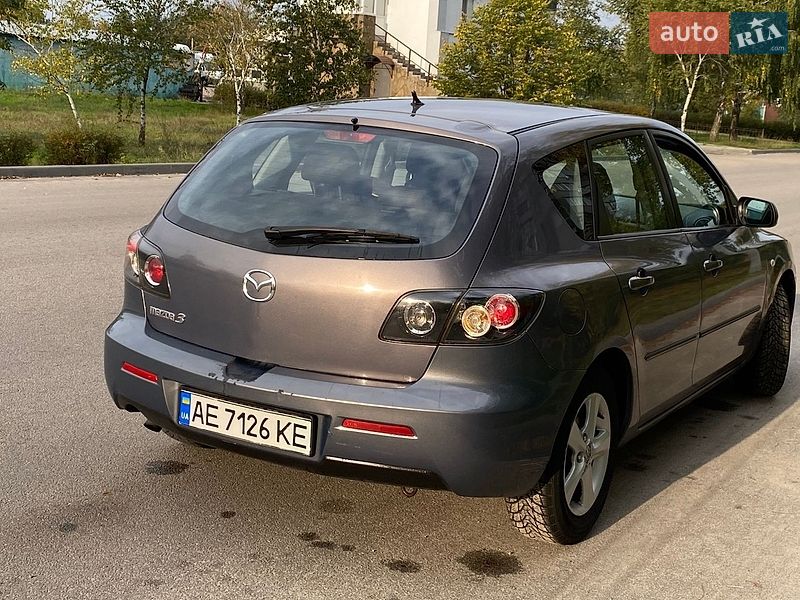 Хэтчбек Mazda 3 2006 в Каменском