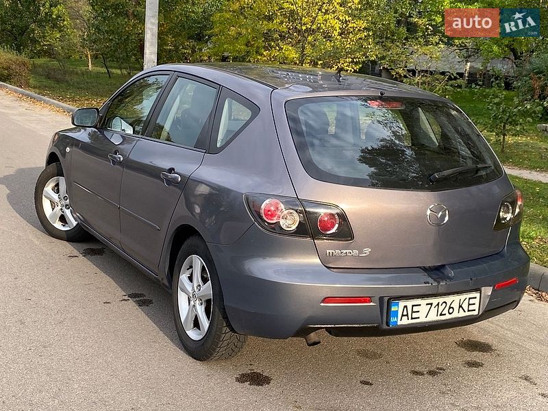 Хэтчбек Mazda 3 2006 в Каменском