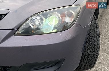 Хэтчбек Mazda 3 2006 в Каменском