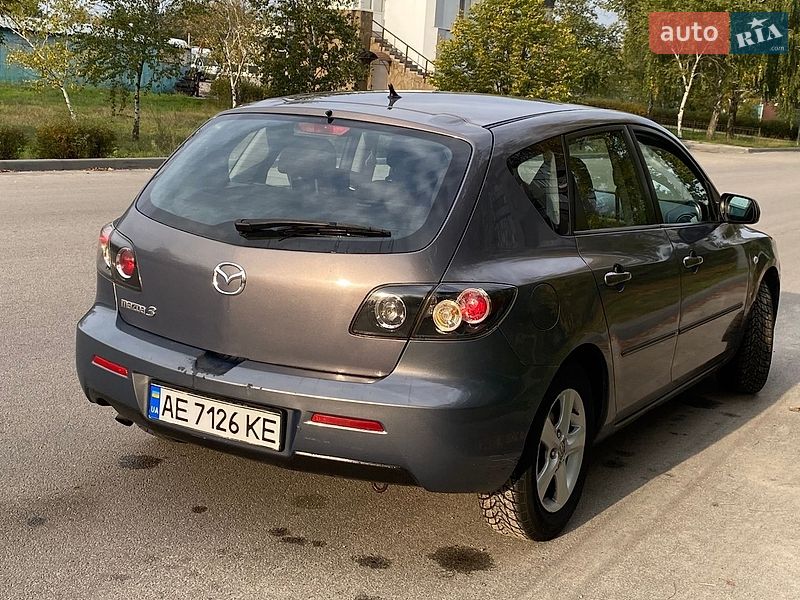 Хэтчбек Mazda 3 2006 в Каменском