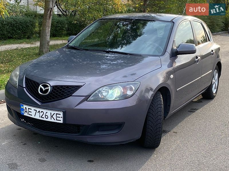 Хэтчбек Mazda 3 2006 в Каменском