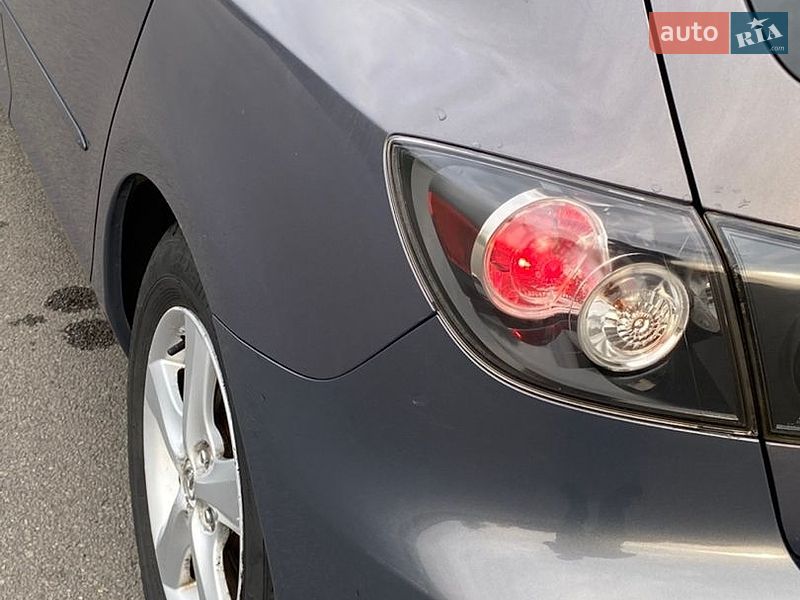 Хэтчбек Mazda 3 2006 в Каменском