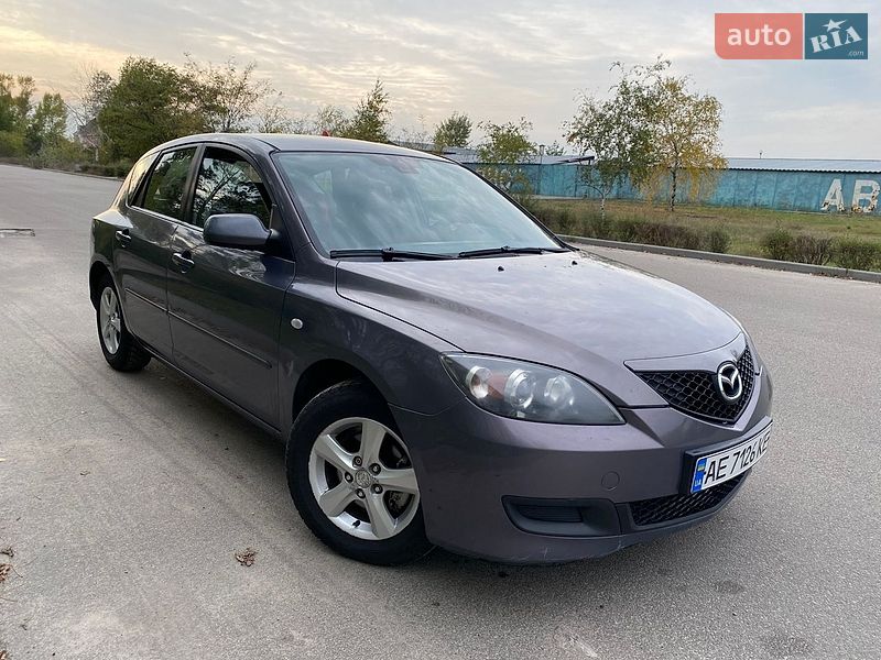 Хэтчбек Mazda 3 2006 в Каменском