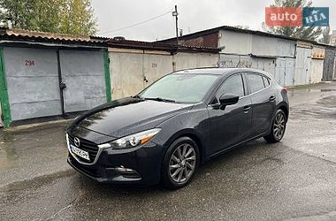 Mazda 3 2018