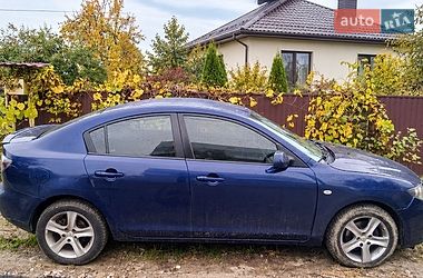Mazda 3  2005