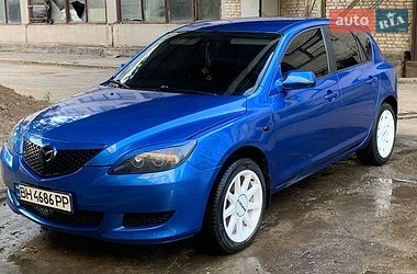 Mazda 3  2005