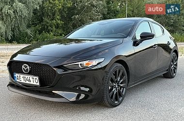 Mazda 3  2024