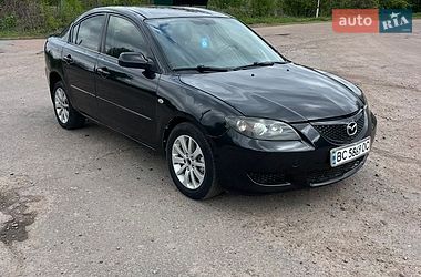 Mazda 3  2004