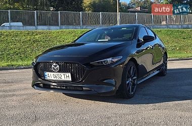 Mazda 3  2023
