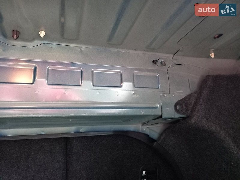 Седан Mazda 3 2006 в Одессе