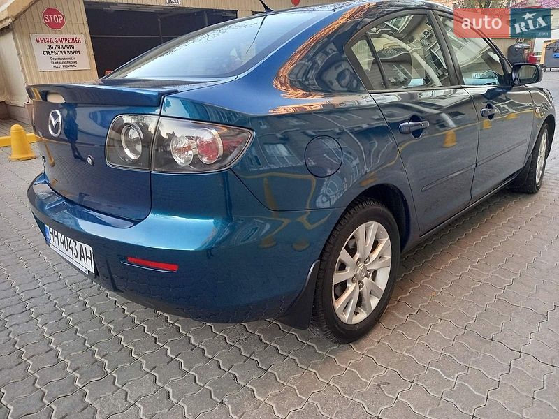 Седан Mazda 3 2006 в Одессе