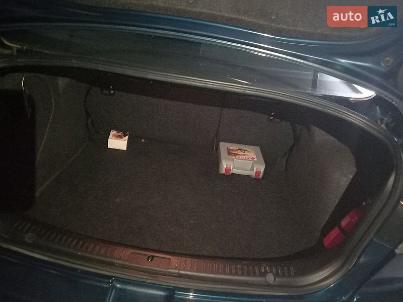 Седан Mazda 3 2006 в Одессе